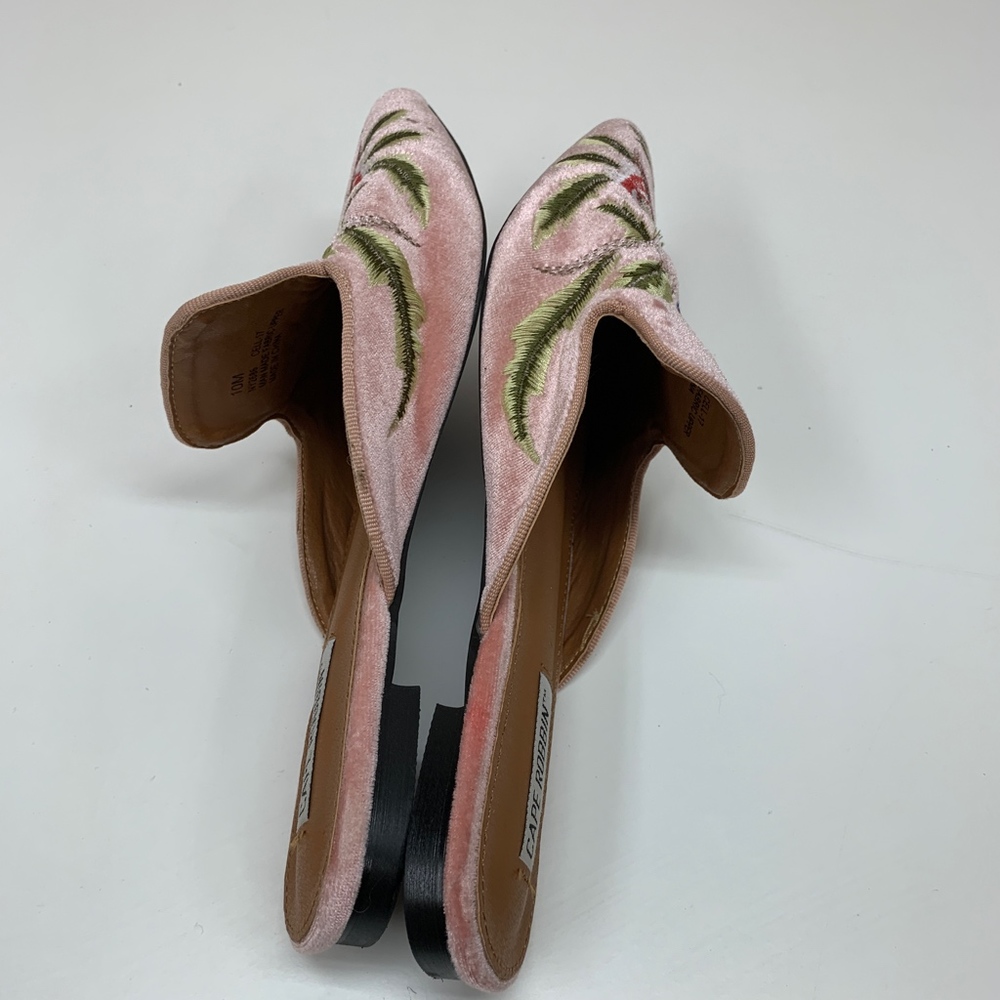 Cape Robbin Pink Velvet Floral Pointy Toes Mules_6